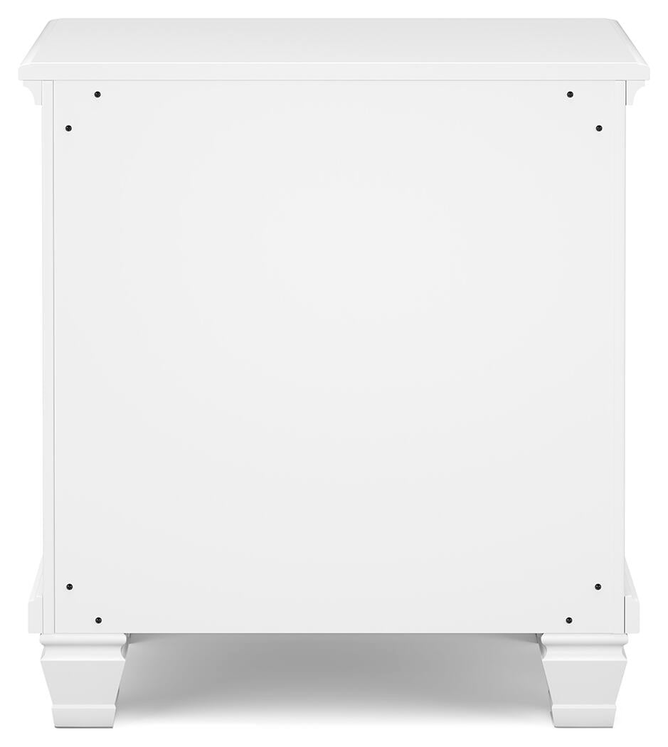 Fortman Full Panel Bed with Mirrored Dresser and Nightstand