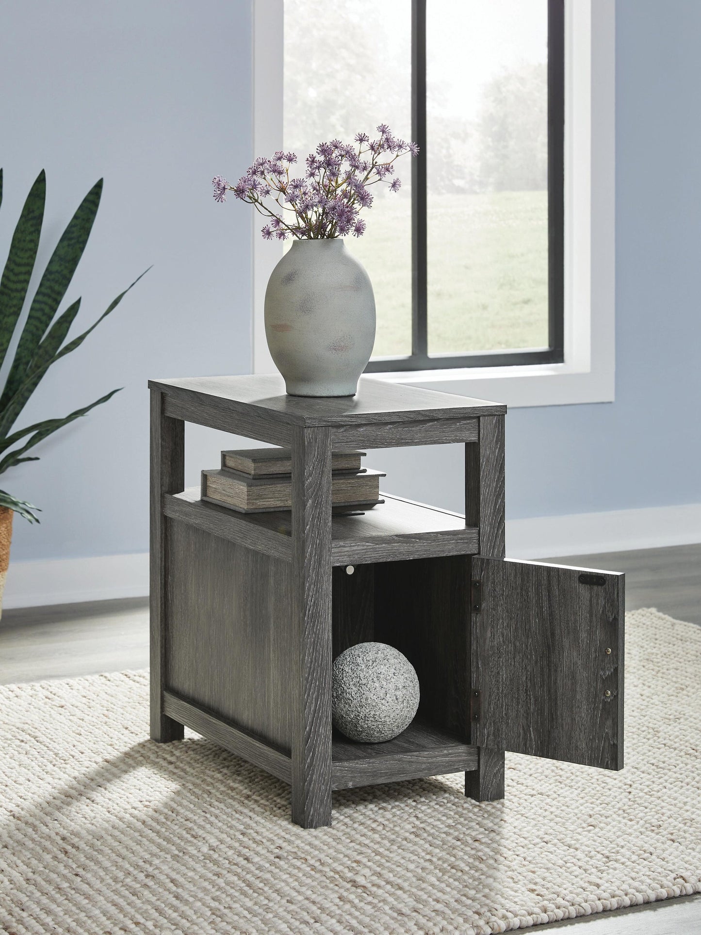 Fendenmore Chair Side End Table
